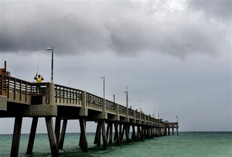 dania pier webcam|Dania Beach Pier Live Webcam